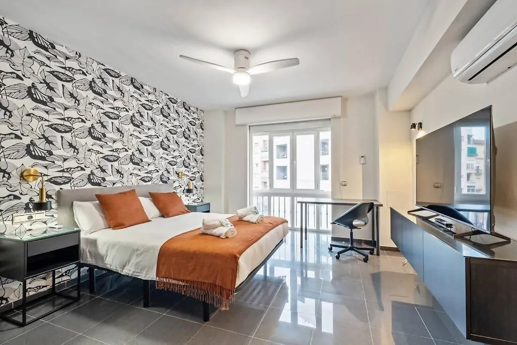 Piso En Atarazanas Apartment Malaga Spain