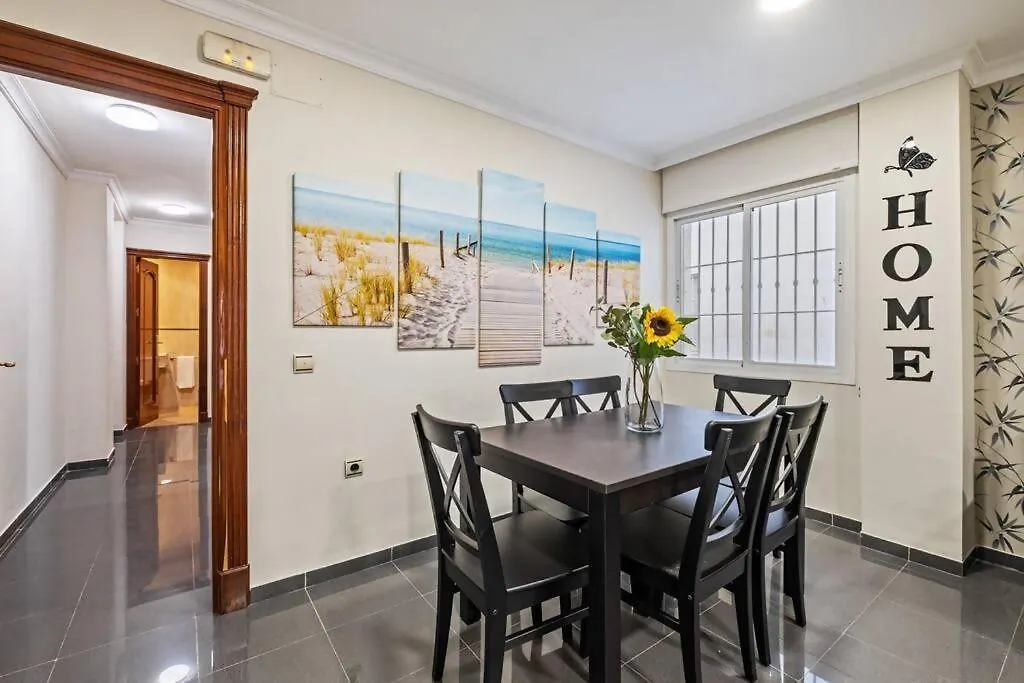 Piso En Atarazanas Apartment Malaga Spain